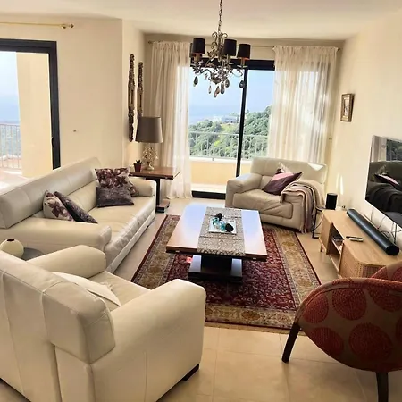 Luxury Penthouse For Lifelong Memories Apartment